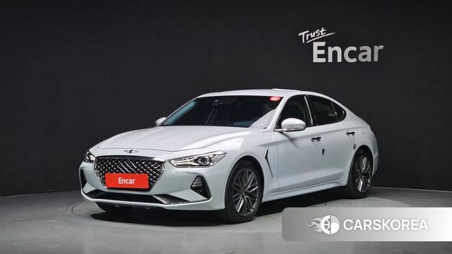 Genesis G70 2018 Серебристо-серый из Кореи