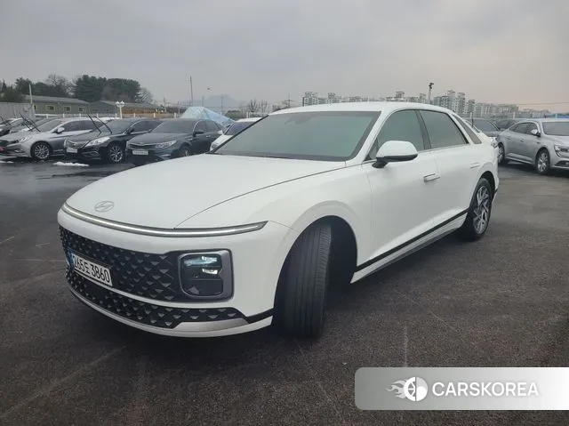 Hyundai Grandeur (GN7) 2023 Жемчужный цвет из Кореи