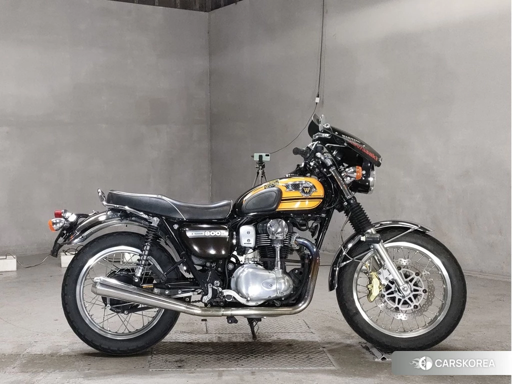 Проданный Kawasaki W800 2016 из Японии