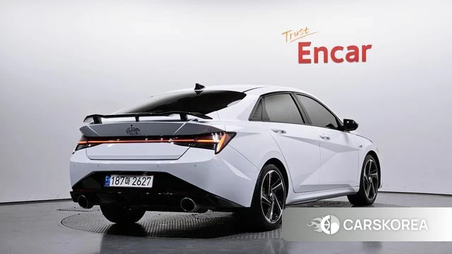 Hyundai Avante (CN7) 2022 Белый из Кореи
