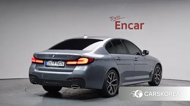 BMW 5 Series (G30) 2023 Серый из Кореи