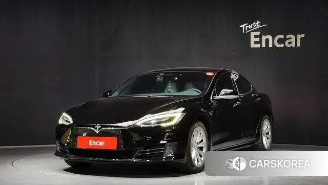 Tesla Model S 2018 Черный из Кореи