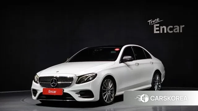 Mercedes-Benz E-Class W213 2018 Белый из Кореи