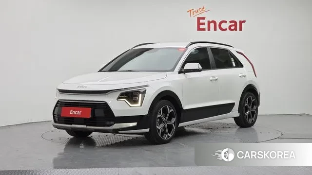 Kia Di Ol Nu Niro 2022 Белый из Кореи