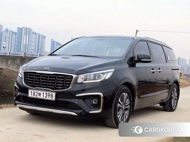 Kia The New Carnival 2019 Черный из Кореи