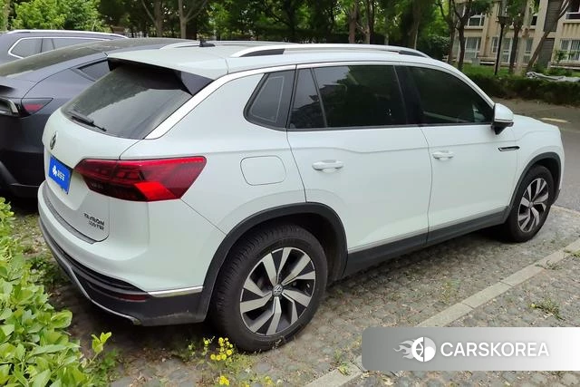 Volkswagen Tanyue 2021 Белый из Китая