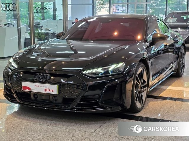 Audi RS e-Tron GT 2022 Черный из Кореи