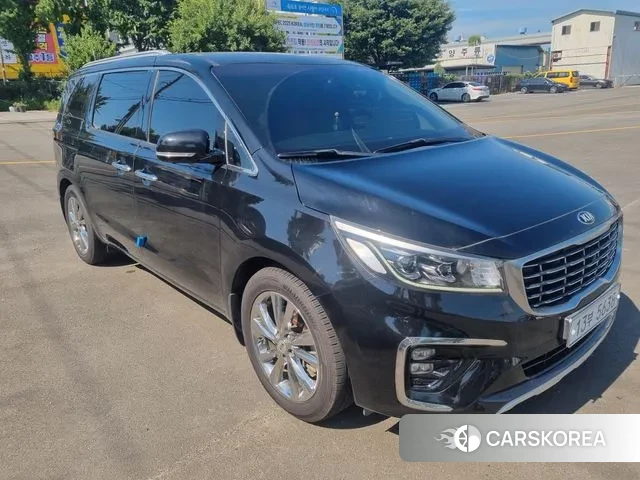 Kia The New Carnival 2018 Черный из Кореи