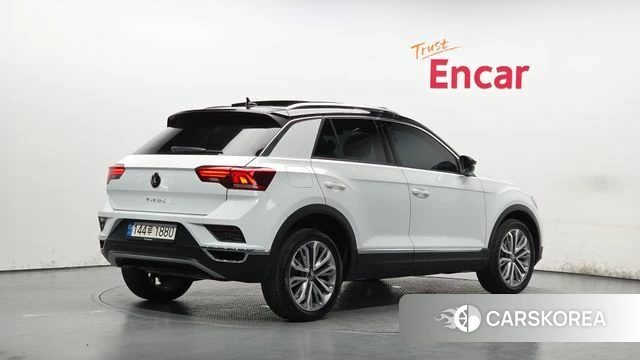 Volkswagen T-Roc 2022 Белый из Кореи