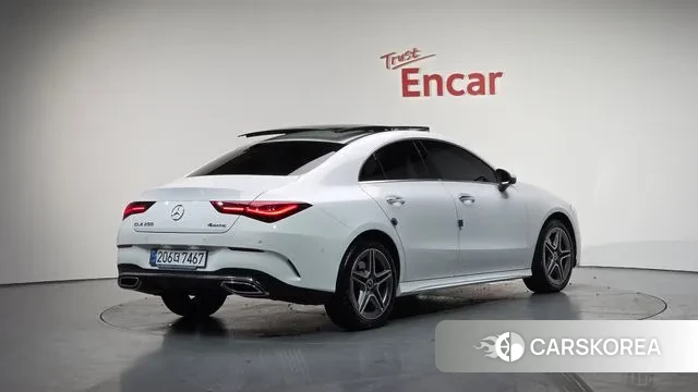 Mercedes-Benz CLA-Class C118 2024 Белый из Кореи