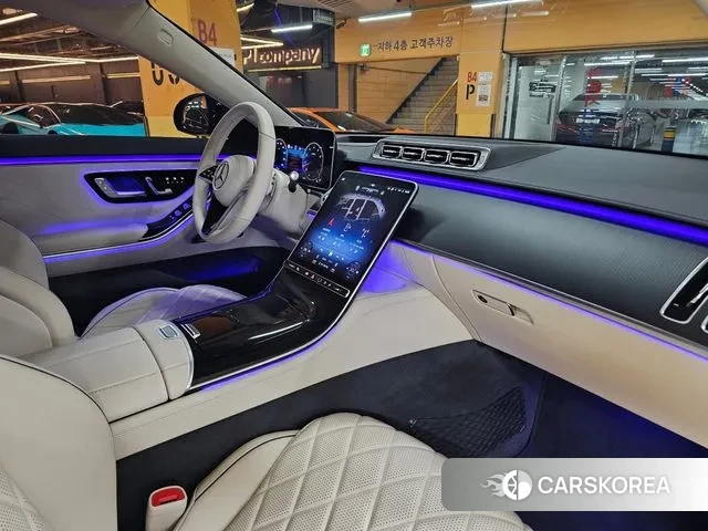 Mercedes-Benz S-Class W223 2024 Черный из Кореи