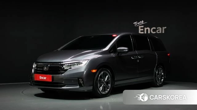 Honda Odyssey 2023 Серый из Кореи