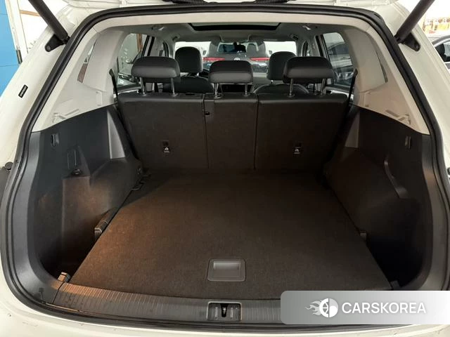 Volkswagen Tiguan L 2021 Белый из Китая