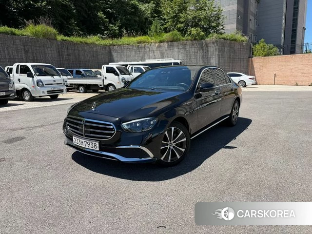 Mercedes-Benz E-Class W213 2021 Черный из Кореи