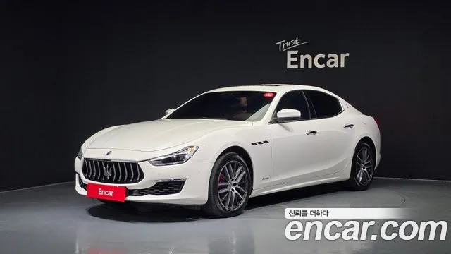 Maserati Ghibli 2020 Белый из Кореи