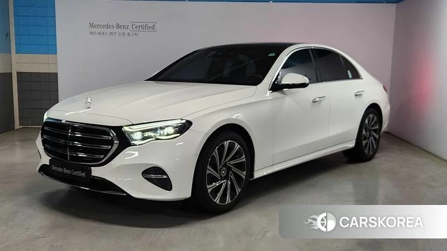 Mercedes-Benz E-Class W214 2024 Белый из Кореи