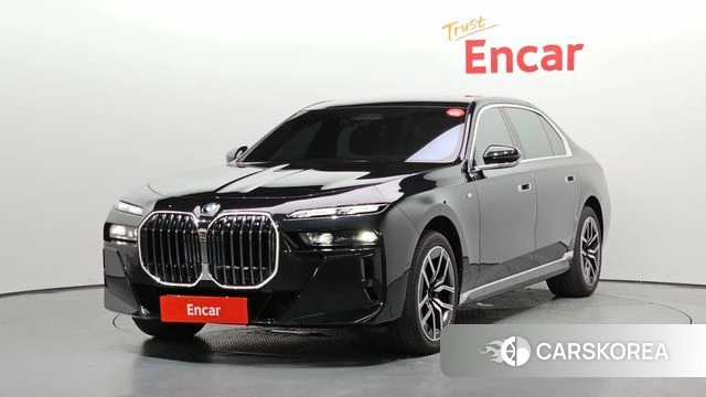 BMW 7 Series (G70) 2024 Черный из Кореи