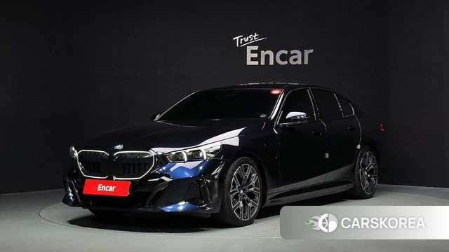 BMW 5 Series (G60) 2025 Черный из Кореи