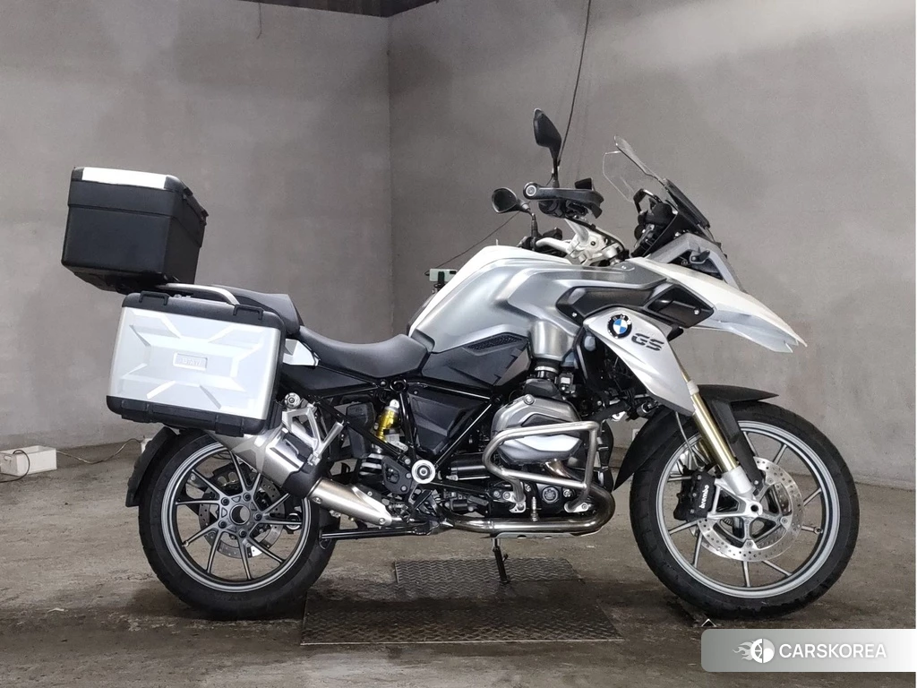 Проданный BMW R1200GS 2015 из Японии