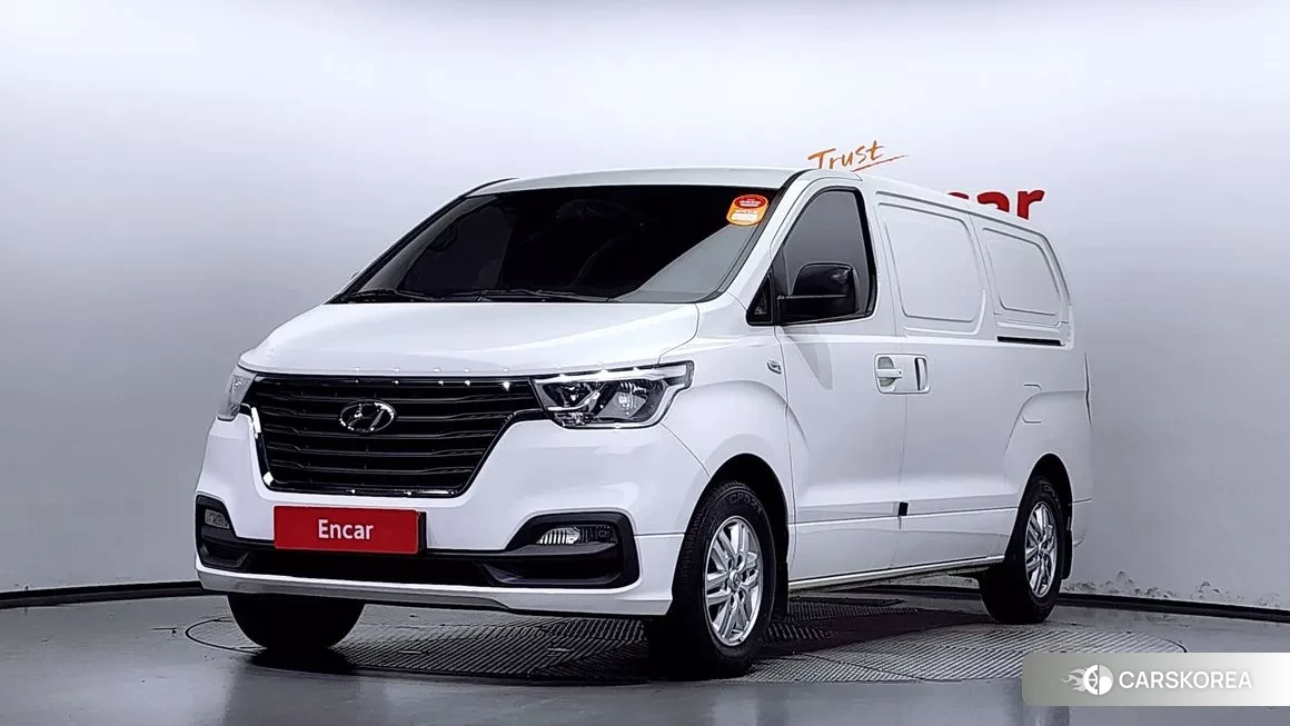 Hyundai The New Grand Starex 2020 Белый из Кореи