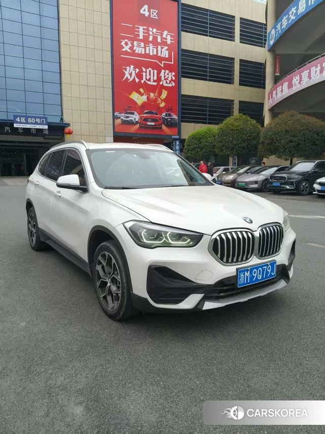 BMW X1 2023 Белый из Китая