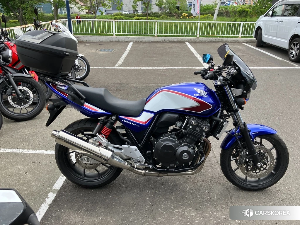 Проданный Honda CB400SF ABS 2019 из Японии