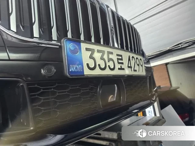 BMW 7 Series (G11) 2022 Черный из Кореи