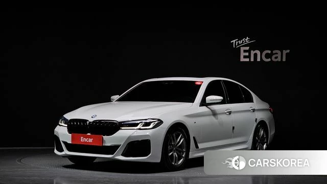 BMW 5 Series (G30) 2018 Белый из Кореи