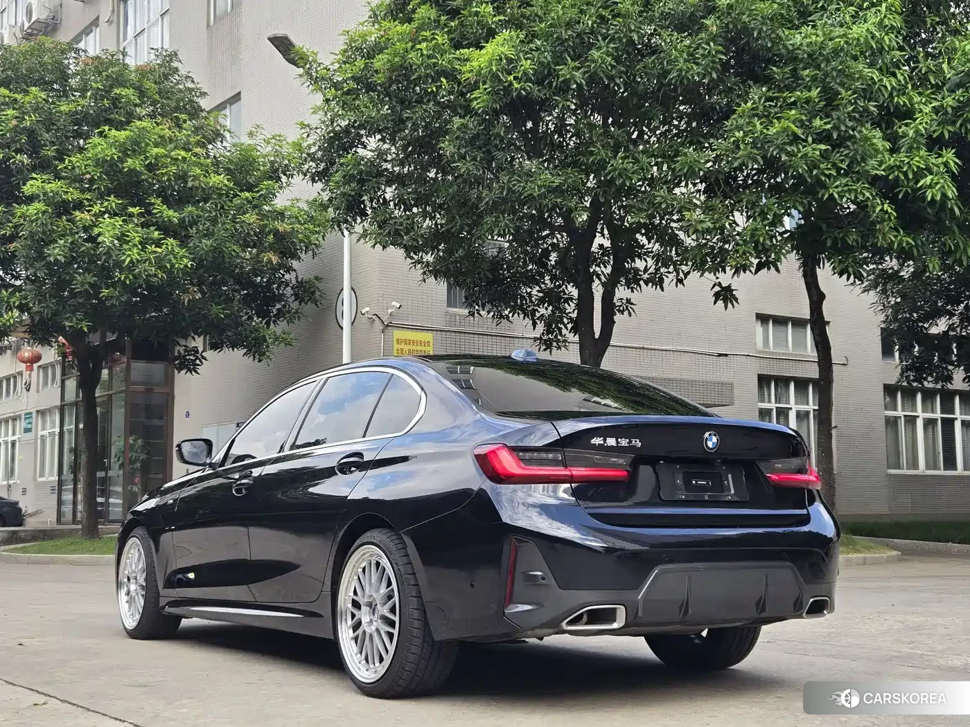 BMW 3 series 2024 Черный из Китая