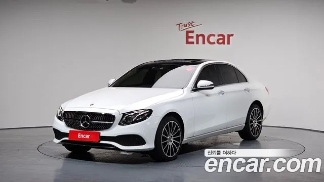 Mercedes-Benz E-Class W213 2018 Белый из Кореи