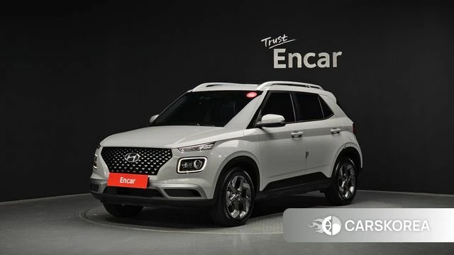 Hyundai Venue 2024 Серебристо-серый из Кореи