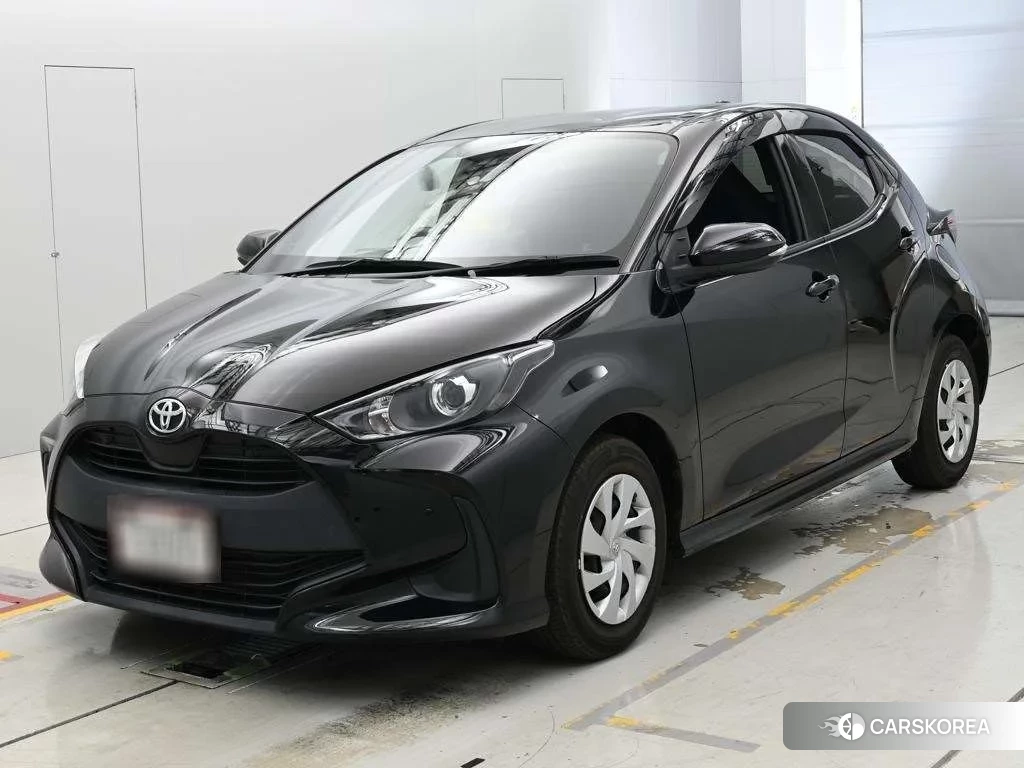 Toyota Yaris 2023 из Японии