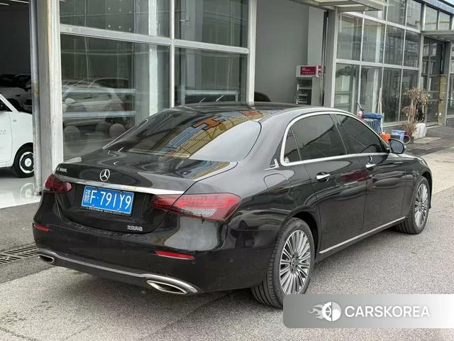 Mercedes-Benz E-class 2021 Черный из Китая