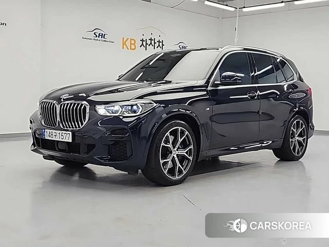 BMW X5 (G05) 2023 Черный из Кореи