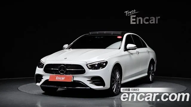 Mercedes-Benz E-Class W213 2022 Белый из Кореи