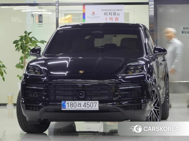 Porsche Cayenne (PO536) 2026 Черный из Кореи