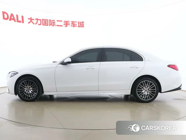 Mercedes-Benz Class C 2023 Белый из Китая
