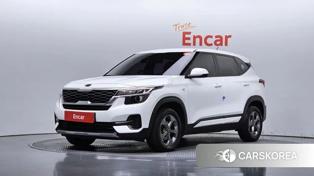 Kia Seltos 2019 Белый из Кореи