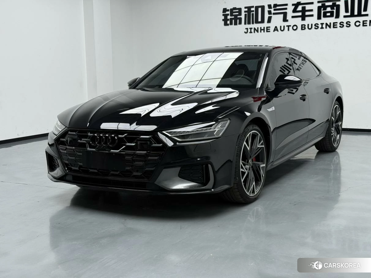 Audi A7L 2024 Черный из Китая