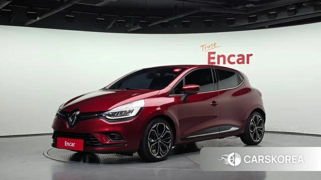 Renault Korea (Samsung) Clio 2018 Красный из Кореи