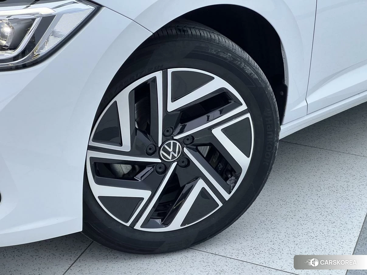 Volkswagen Sagitar 2022 Белый из Китая