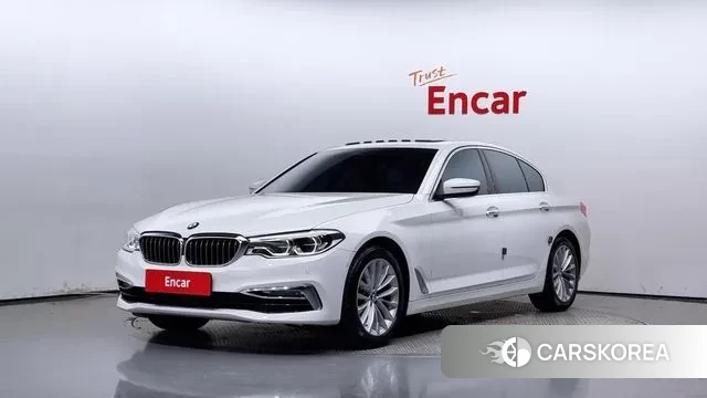 BMW 5 Series (G30) 2018 Белый из Кореи