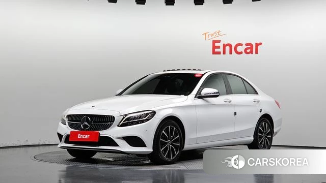 Mercedes-Benz C-Class W205 2020 Белый из Кореи