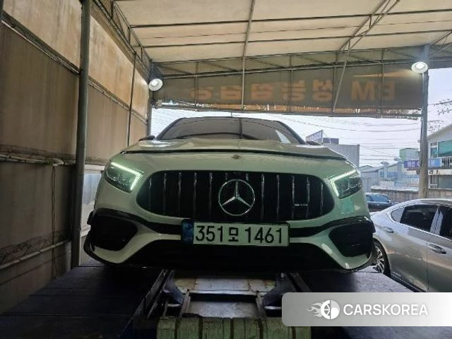 Mercedes-Benz A-Class W177 2022 Белый из Кореи