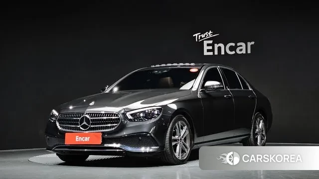 Mercedes-Benz E-Class W213 2022 Серый из Кореи
