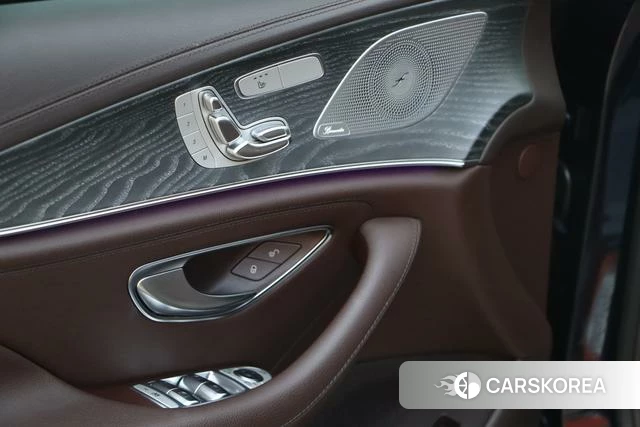 Mercedes-Benz CLS 2021 Синий из Китая