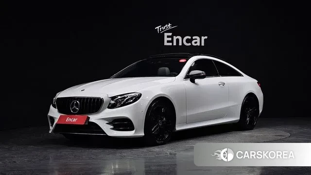 Mercedes-Benz E-Class W213 2018 Белый из Кореи