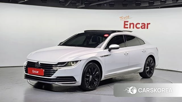 Volkswagen Arteon 2018 Белый из Кореи