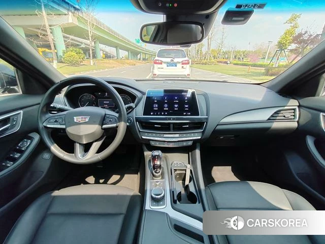 Cadillac CT5 2023 Черный из Китая