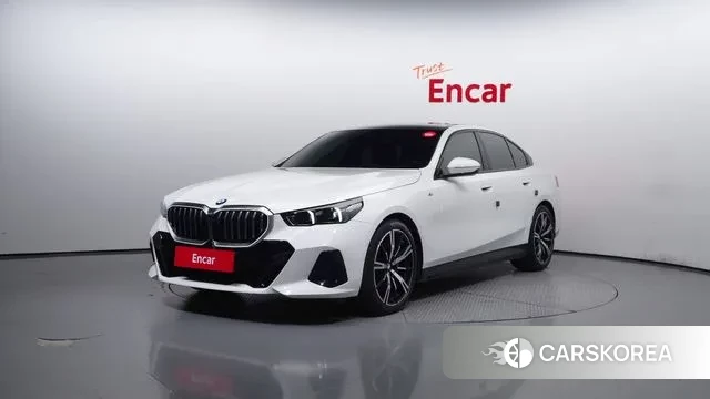 BMW 5 Series (G60) 2024 Белый из Кореи